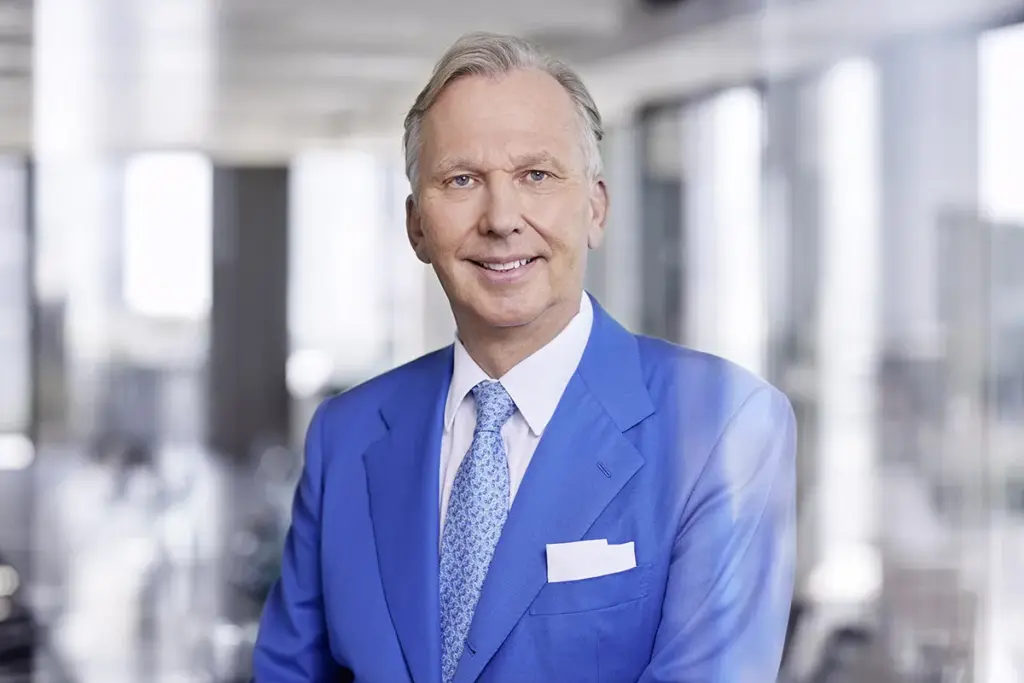 Professor Reinhard Walter - FOM Real Estate